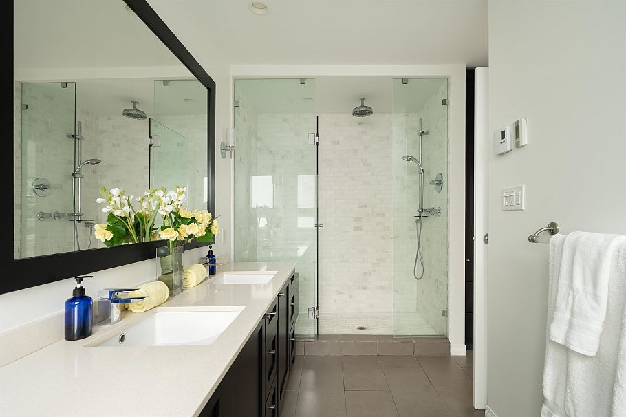 3328 W 30th Avenue Vancouver, BC - 17