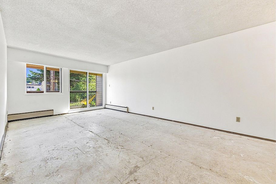 205 1825 W 8th Avenue Vancouver, BC - 11