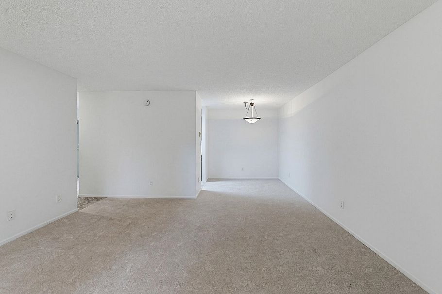 106 333 Wethersfield Drive Vancouver, BC - 5