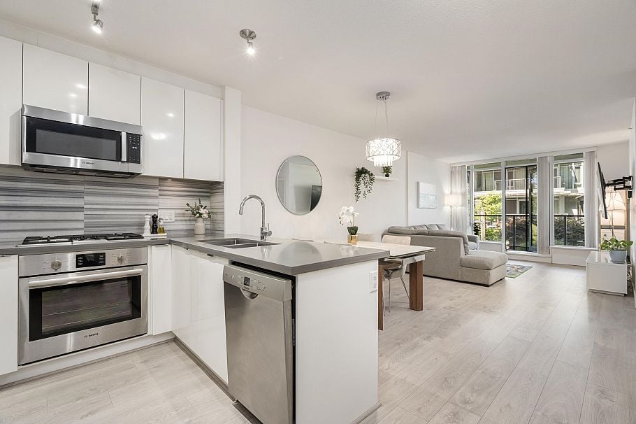 210 3168 Riverwalk Avenue Vancouver, BC - 14