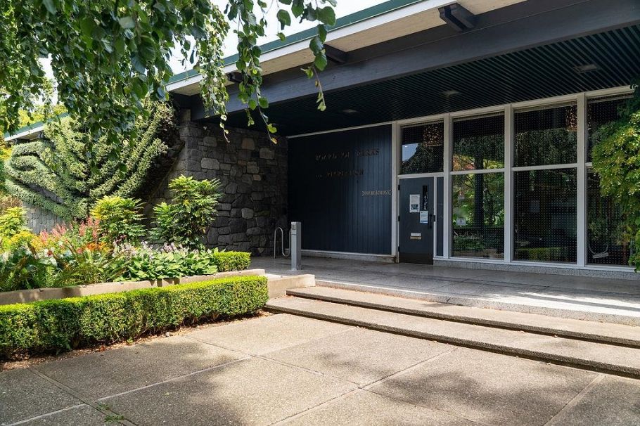 110 1975 Pendrell Street Vancouver, BC - 35