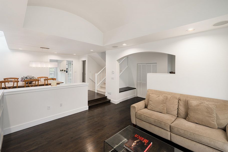 3328 W 30th Avenue Vancouver, BC - 5