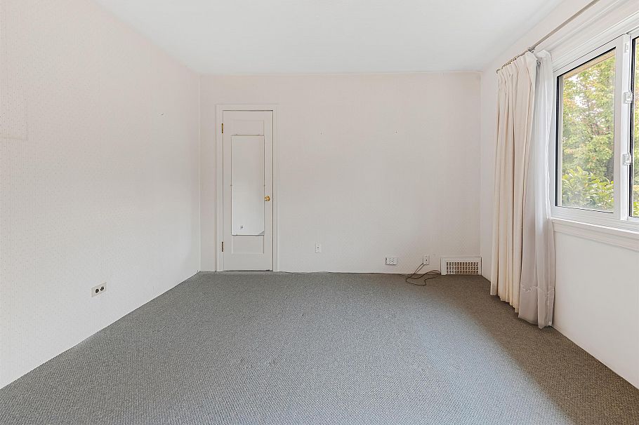 3039 W 20th Avenue Vancouver, BC - 16