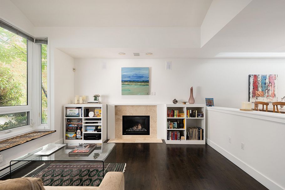3328 W 30th Avenue Vancouver, BC - 2