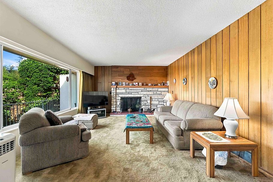 4243 Delbrook Avenue North Vancouver, BC - 11