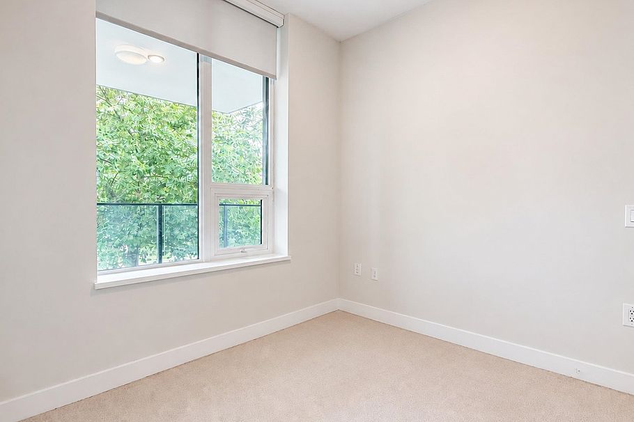 303 5410 Shortcut Road Vancouver, BC - 16