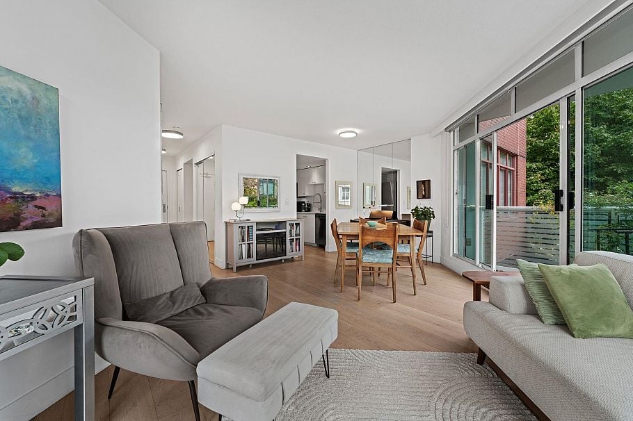 603 130 E 2nd Street North Vancouver, BC - 2