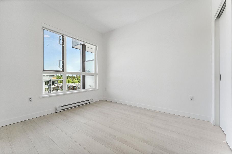 619 3594 Malsum Drive North Vancouver, BC - 22