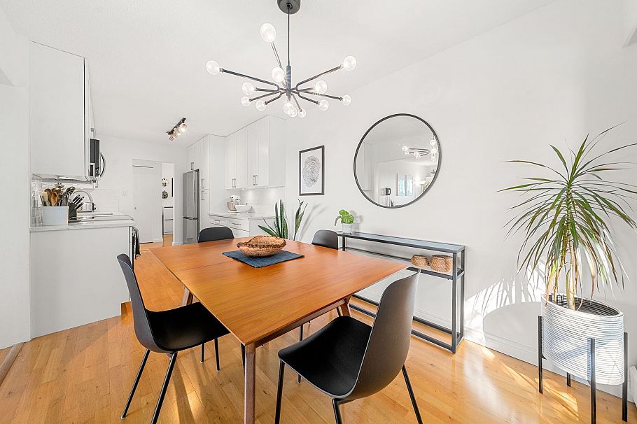 204 150 E 5th Street North Vancouver, BC - 26