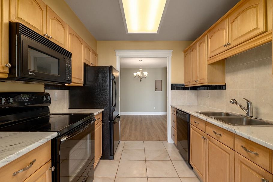 1302 2668 Ash Street Vancouver, BC - 15