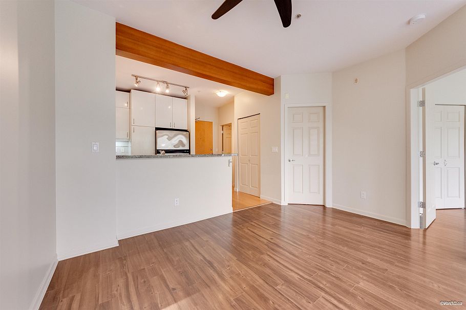 319 580 Raven Woods Drive North Vancouver, BC - 6