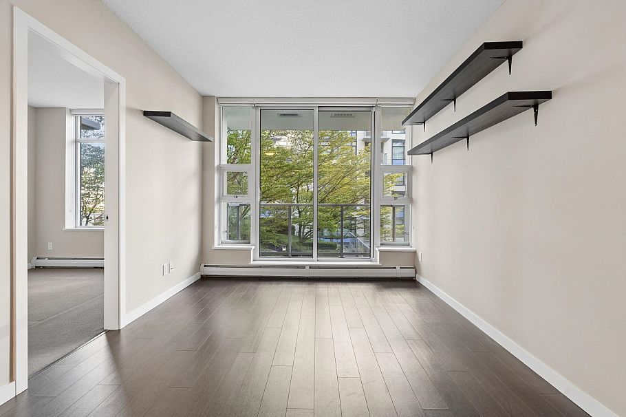 711 1708 Columbia Street Vancouver, BC - 2