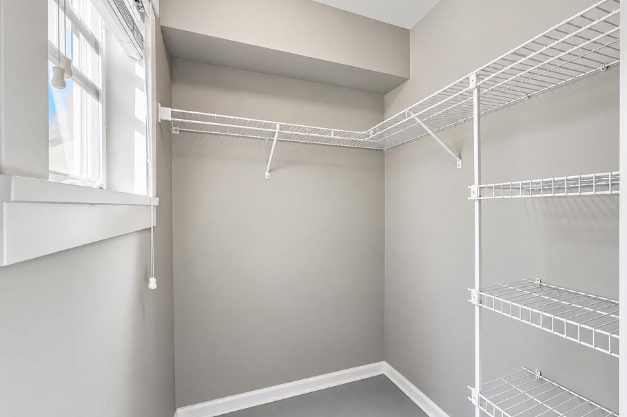 5978 Oak Street Vancouver, BC - 10