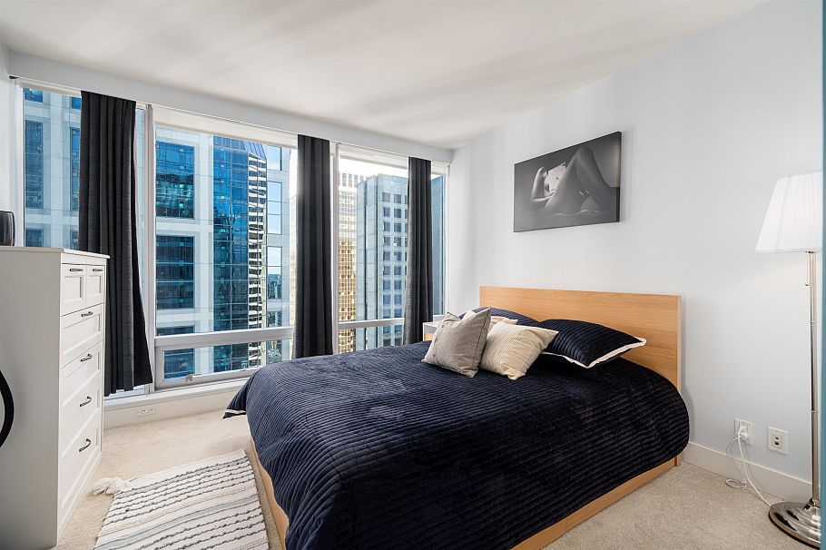 2704 1111 Alberni Street Vancouver, BC - 12