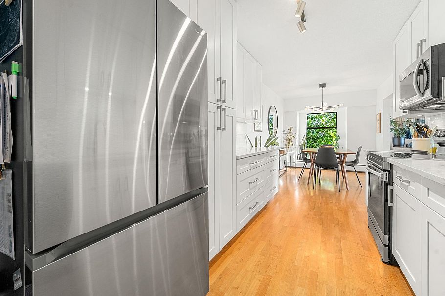 204 150 E 5th Street North Vancouver, BC - 8