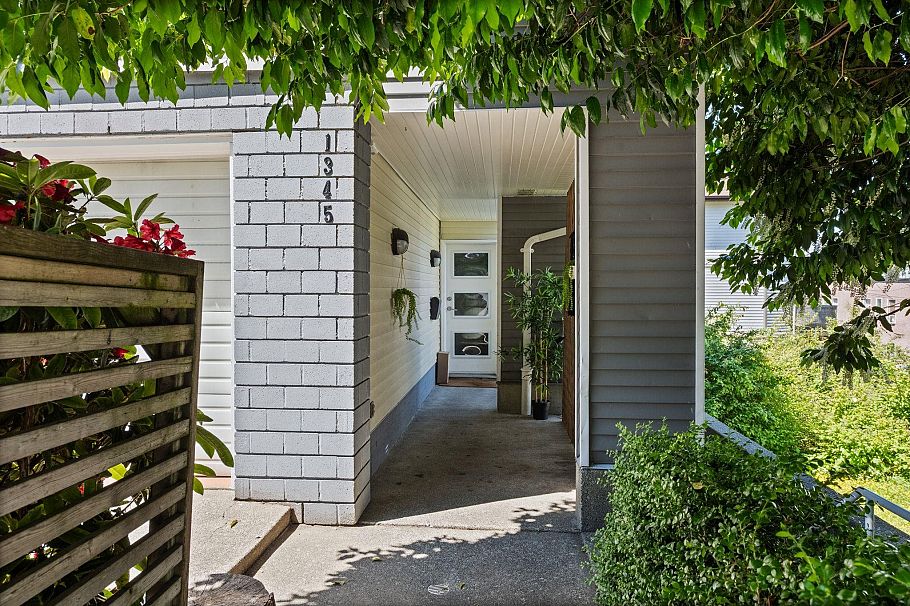 1345 Woodland Drive Vancouver, BC - 3