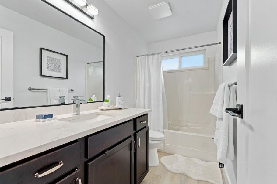 2045 Kirkstone Road North Vancouver, BC - 19