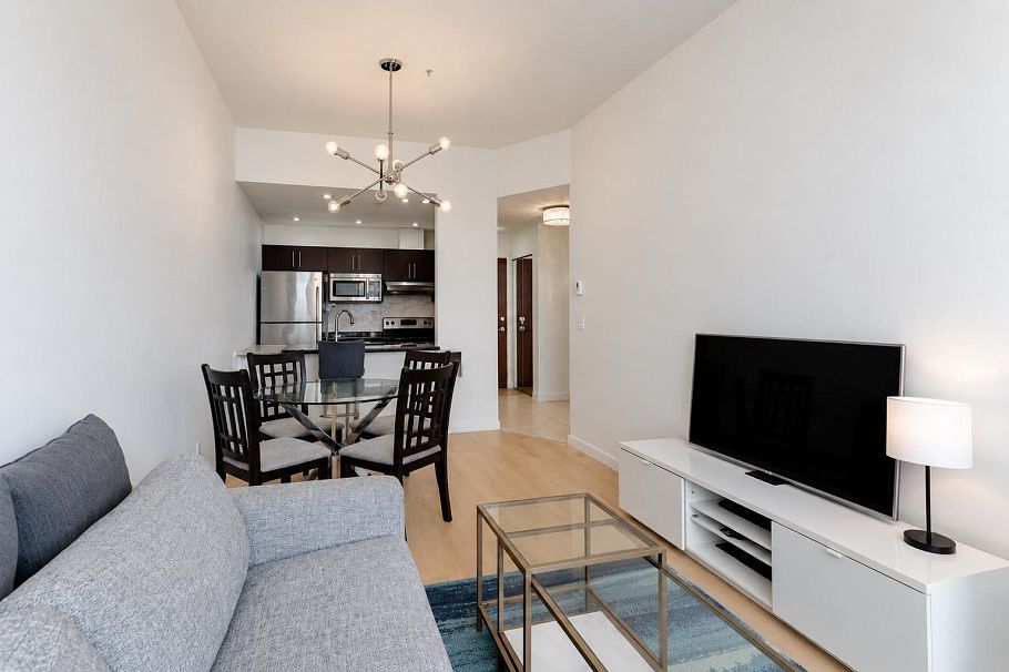 807 1010 Howe Street Vancouver, BC - 5