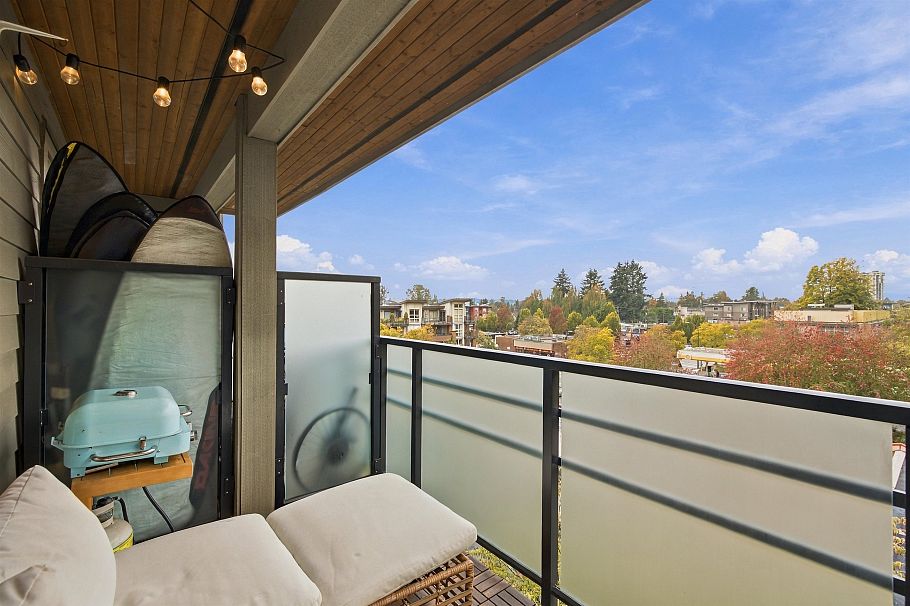504 1677 Lloyd Avenue North Vancouver, BC - 25