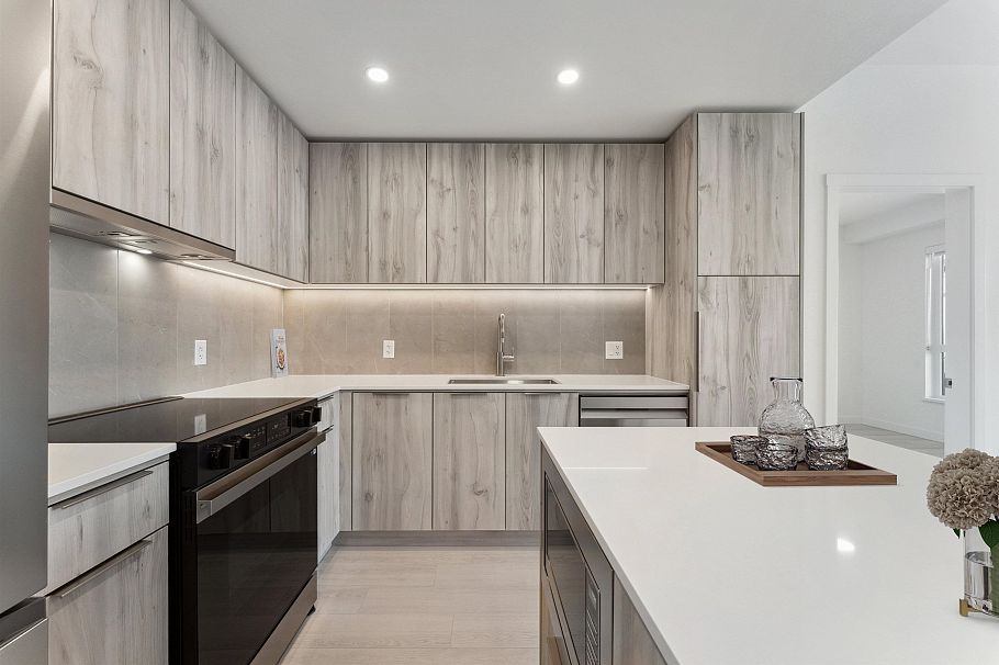 619 3594 Malsum Drive North Vancouver, BC - 8