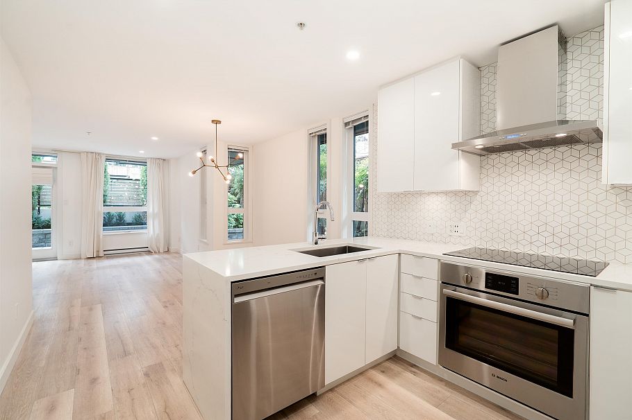 101 562 E 7th Avenue Vancouver, BC - 5