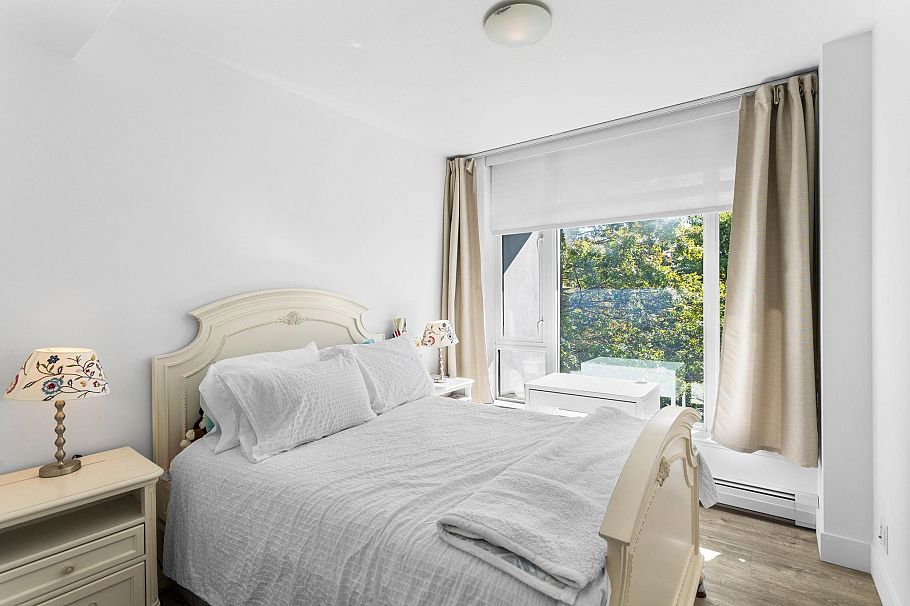 306 158 W 13th Street North Vancouver, BC - 22