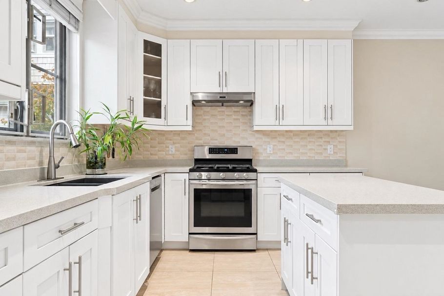 3895 Dumfries Street Vancouver, BC - 7