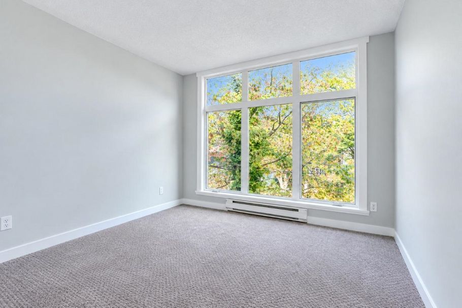 300 2533 Penticton Street Vancouver, BC - 15