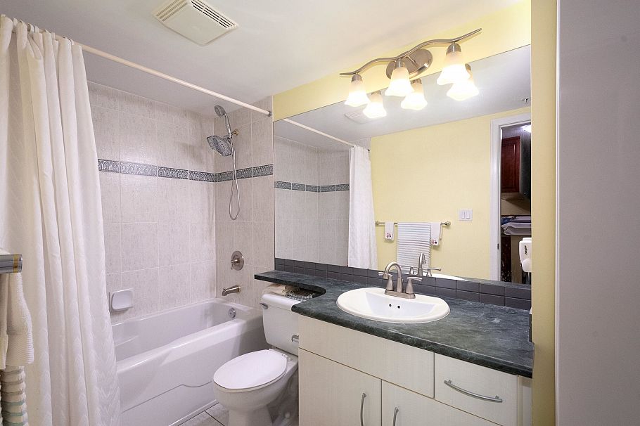 805 5639 Hampton Place Vancouver, BC - 13