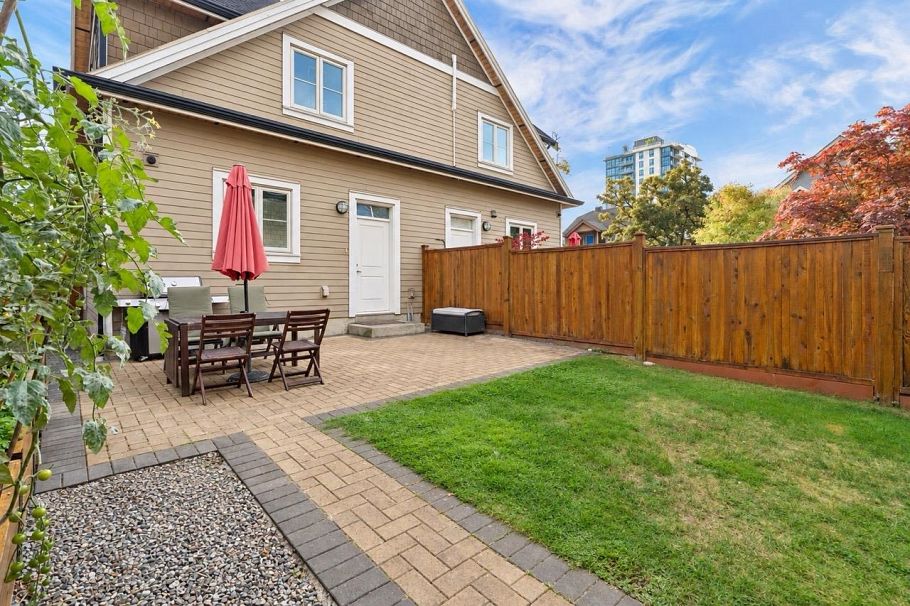 3895 Dumfries Street Vancouver, BC - 32