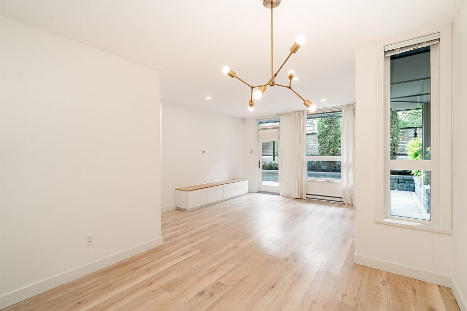 101 562 E 7th Avenue Vancouver, BC - 2