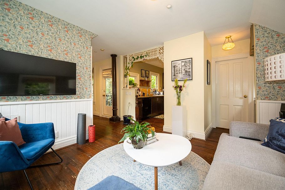 1119 Pendrell Street Vancouver, BC - 10