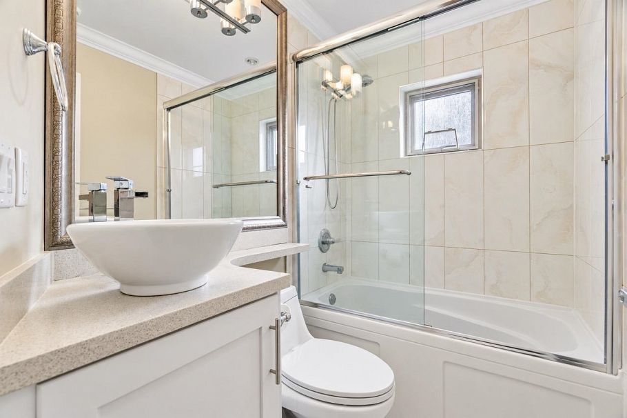 3895 Dumfries Street Vancouver, BC - 24