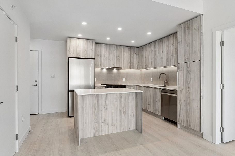 619 3594 Malsum Drive North Vancouver, BC - 20