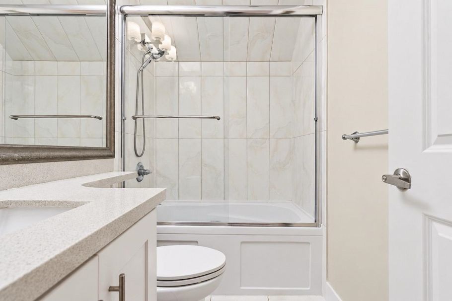 3895 Dumfries Street Vancouver, BC - 20