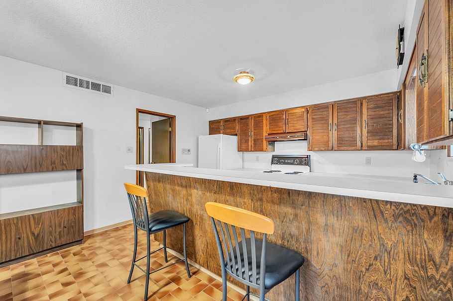 4195 Nanaimo Street Vancouver, BC - 23