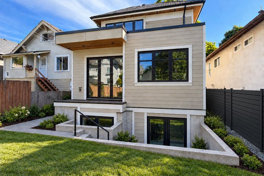 2911 W 34th Avenue Vancouver, BC - 6