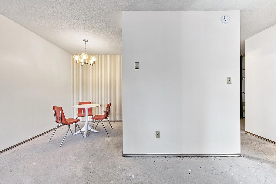 205 1825 W 8th Avenue Vancouver, BC - 3