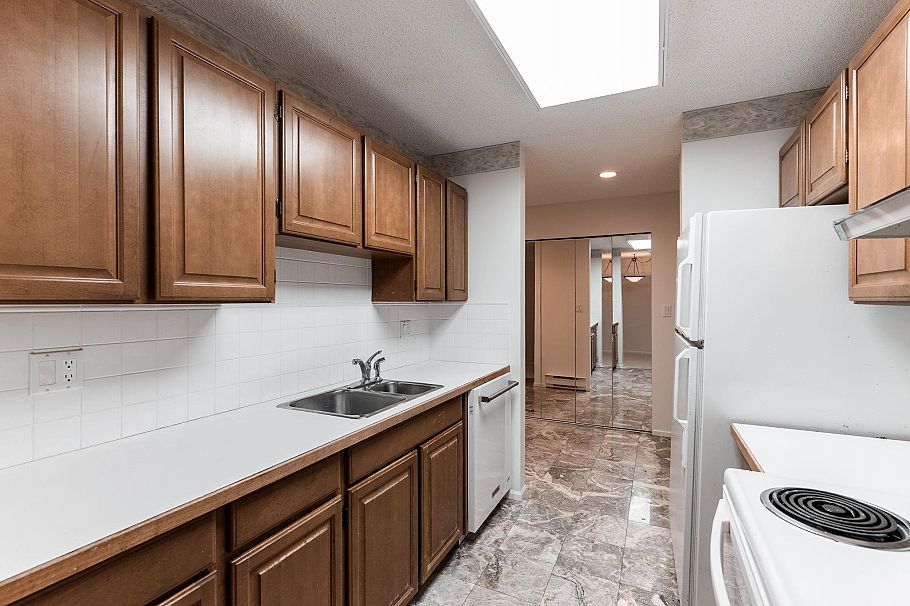106 333 Wethersfield Drive Vancouver, BC - 11