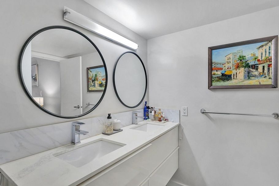 B110 1331 Homer Street Vancouver, BC - 25