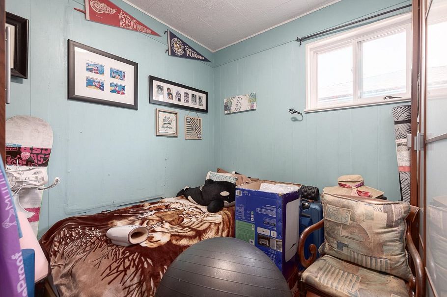 309 E Woodstock Avenue Vancouver, BC - 8
