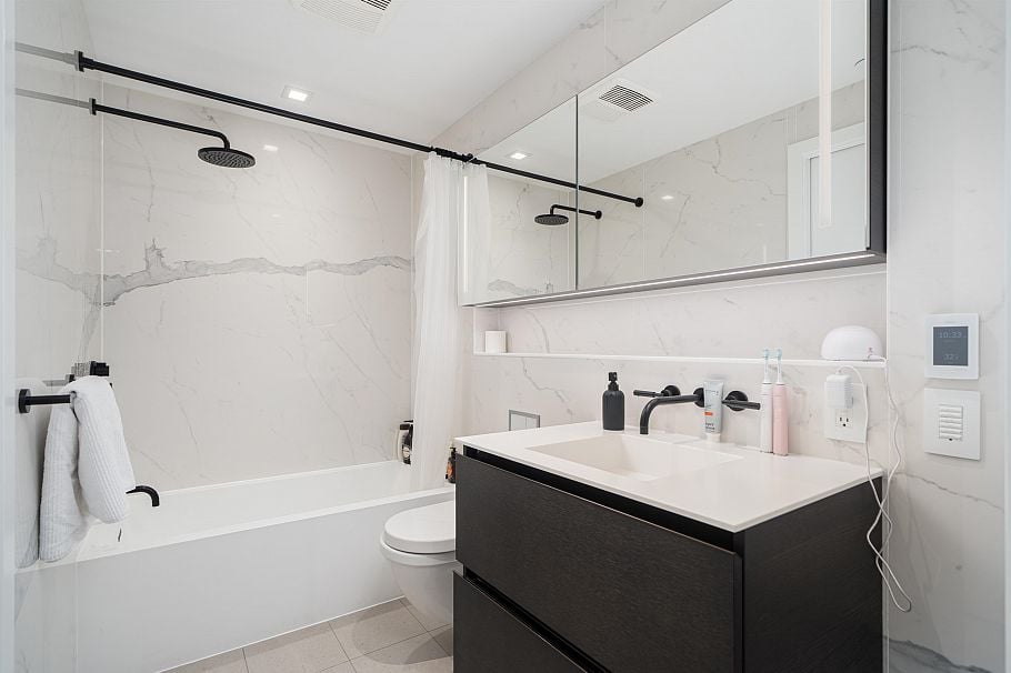 1905 620 Cardero Street West Vancouver, BC - 16