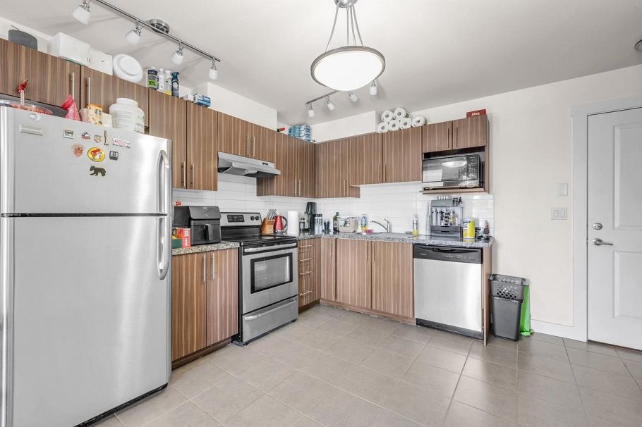 PH7 1239 Kingsway Vancouver, BC - 14