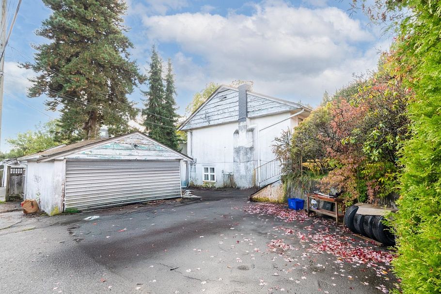 470 W 46th Avenue Vancouver, BC - 4