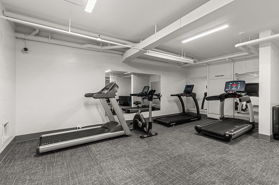 403 2024 Fullerton Avenue North Vancouver, BC - 32