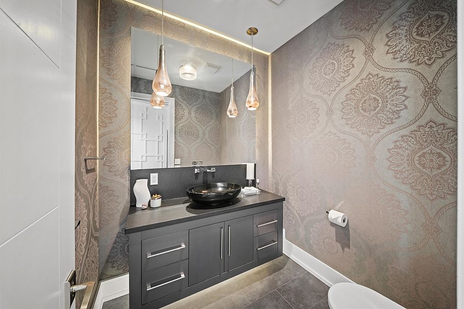 966 Beaumont Drive North Vancouver, BC - 30