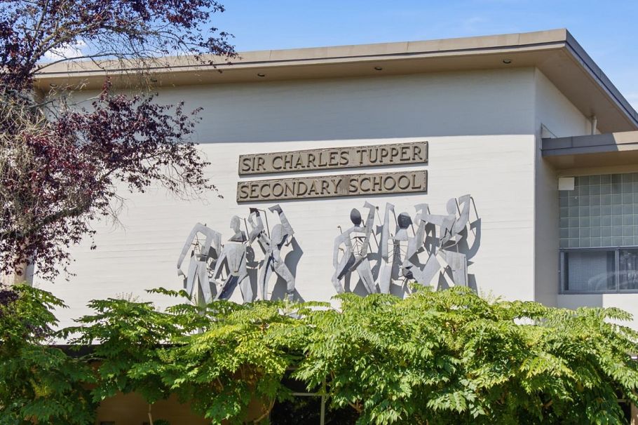 506 E 18th Avenue Vancouver, BC - 39