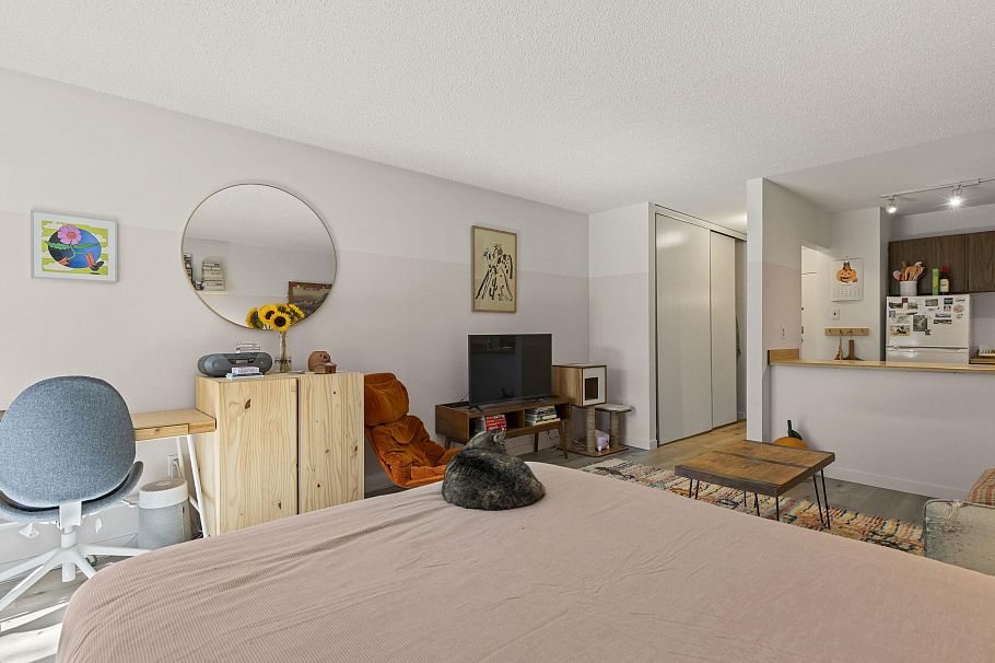 216 1545 E 2nd Avenue Vancouver, BC - 16