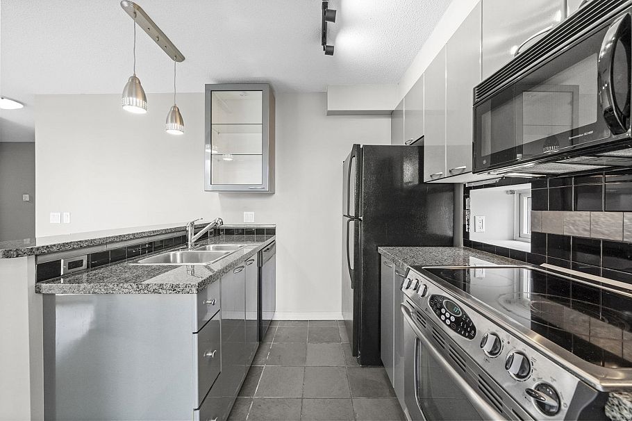 1805 1068 Hornby Street Vancouver, BC - 6