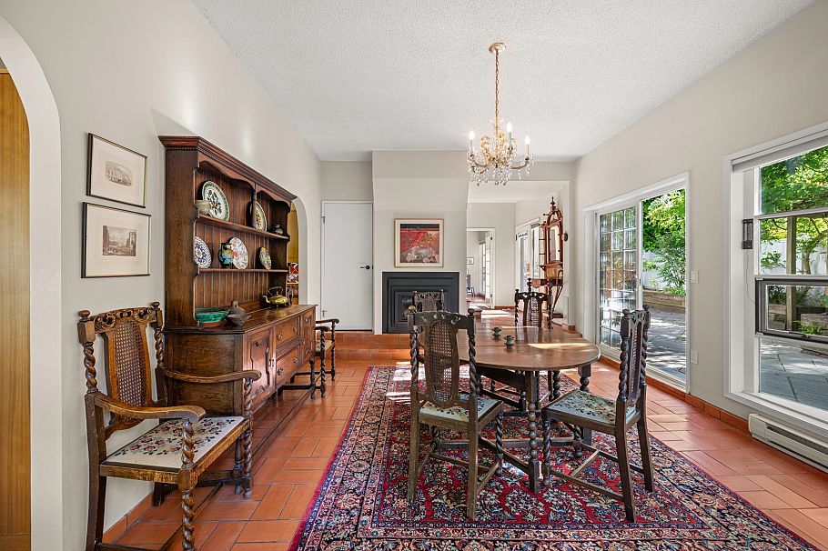 3296 Granville Street Vancouver, BC - 10